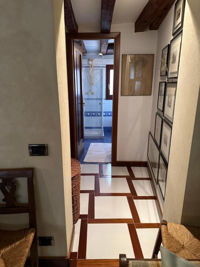 1 Ca'Del Traghetto Family Apartment Wenecja Zewnętrze zdjęcie